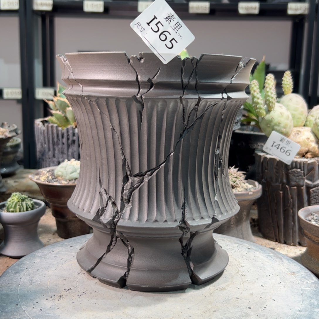 景德镇手工素里内口17高20瑕疵