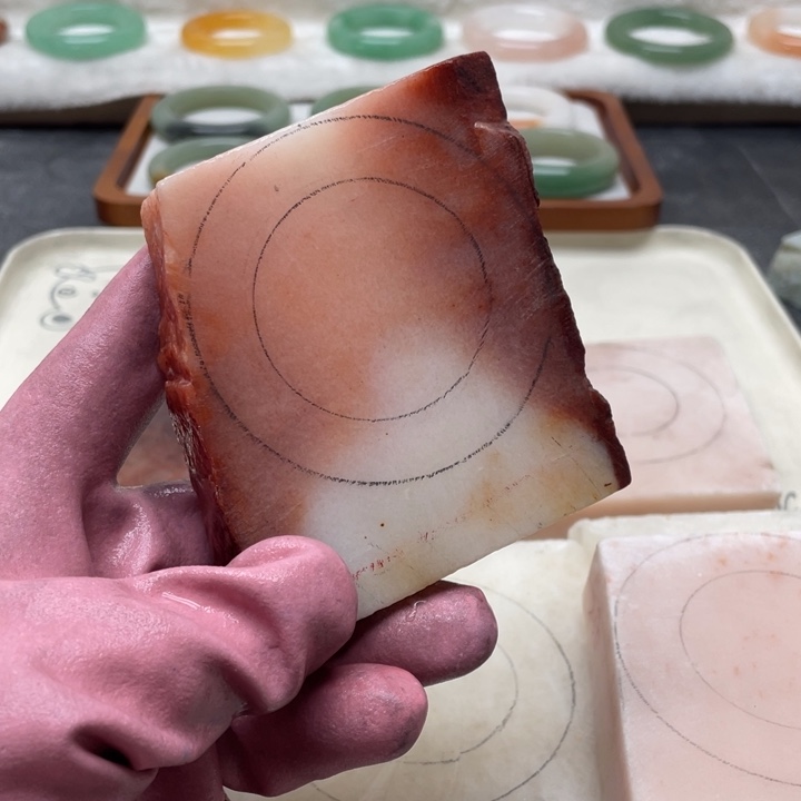 是***呀石英质玉未镶嵌定制