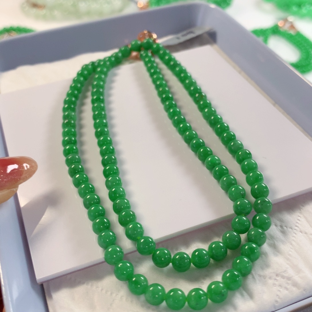 C***南翡翠未镶嵌颈饰项链