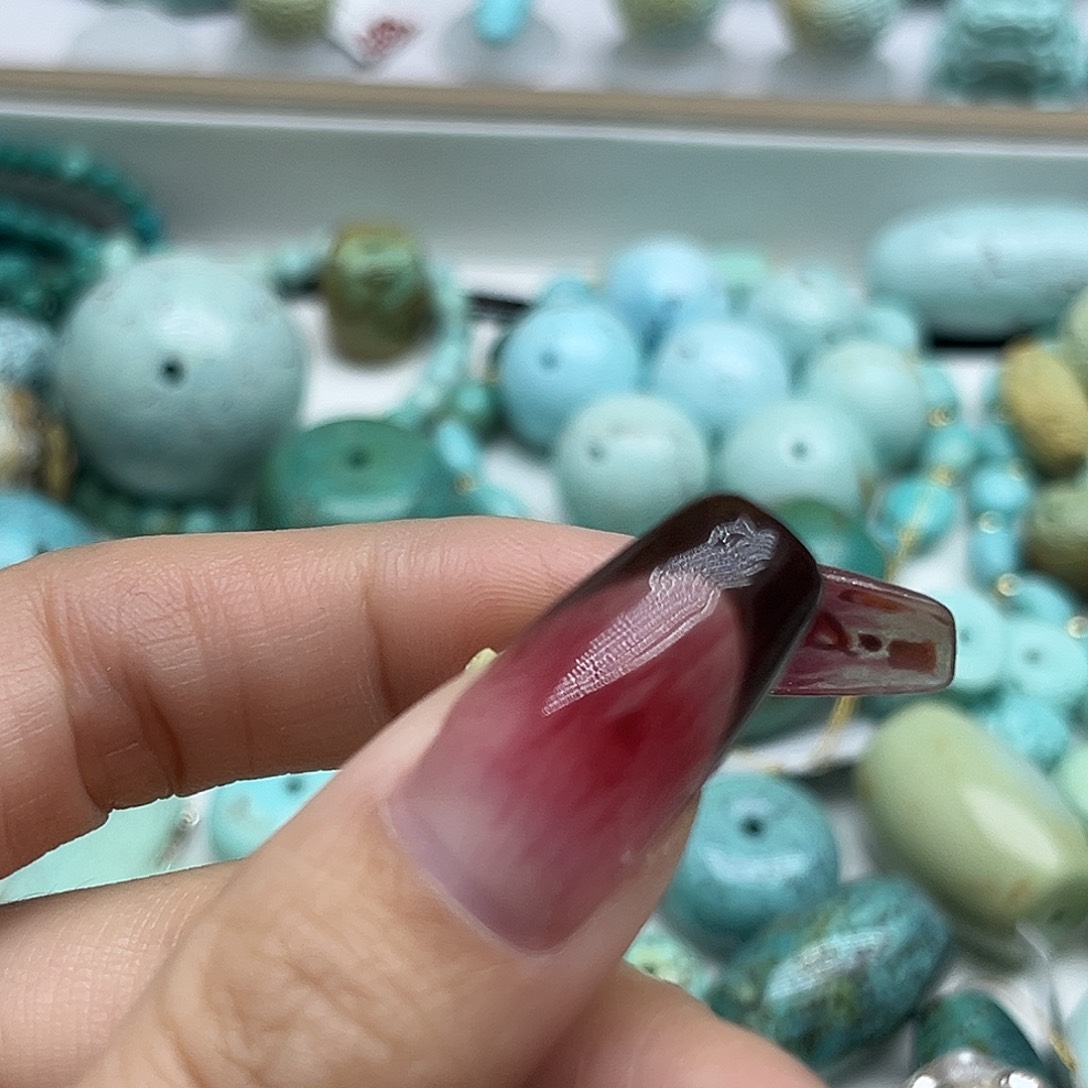 时***行绿松石未镶嵌珠宝奇石