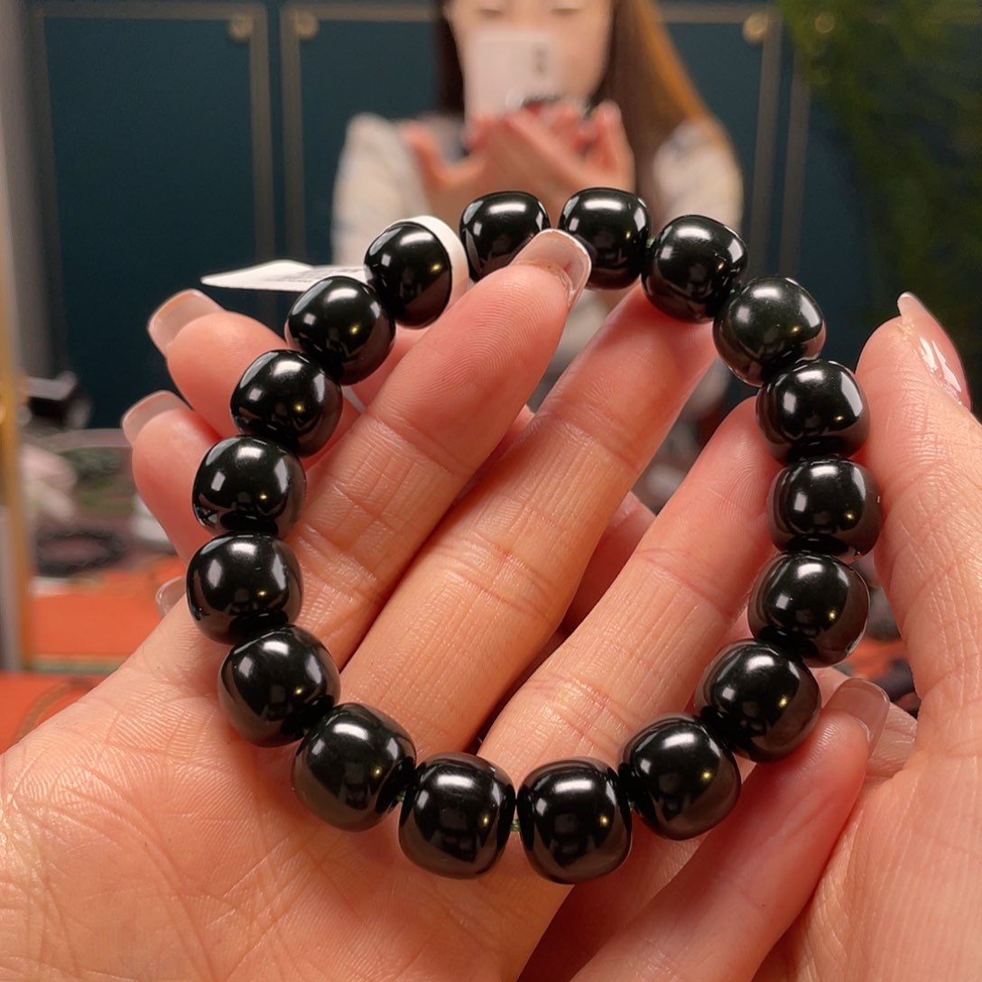 和田玉手串未镶嵌塔青卡11.12老型