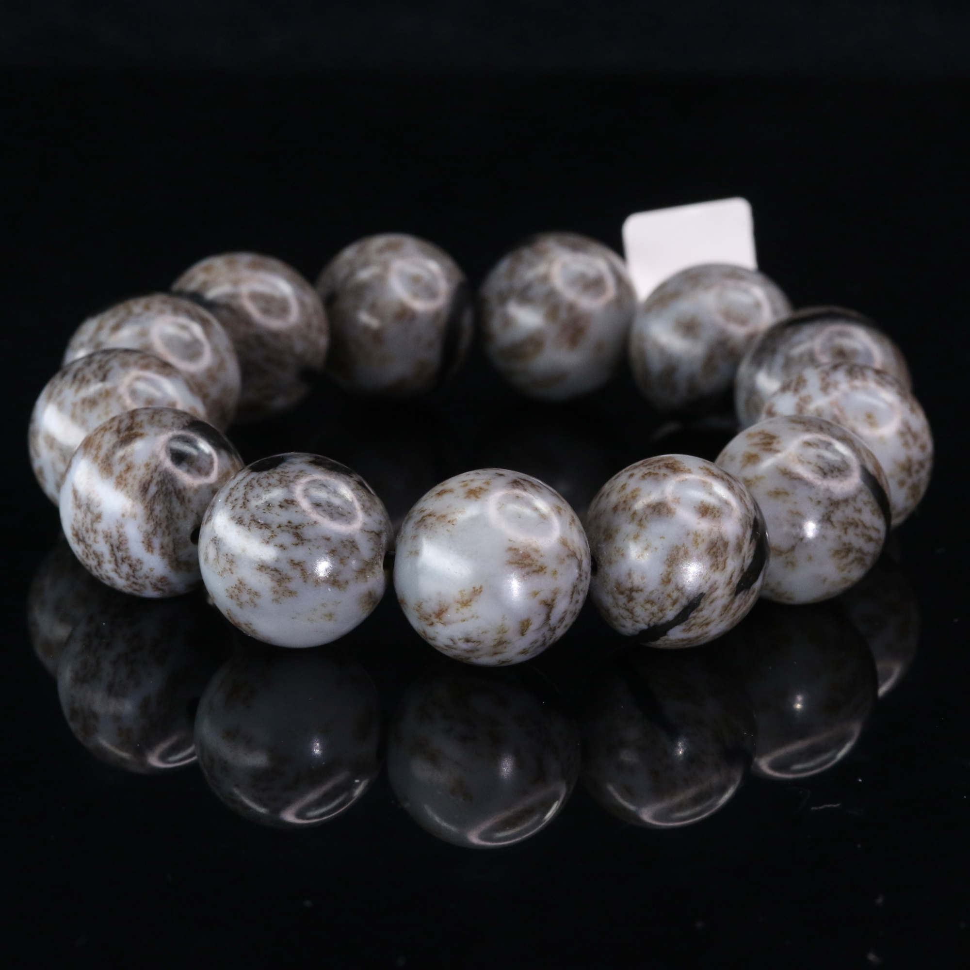 19和田玉青花手串 /100496上海嘉禾拍卖