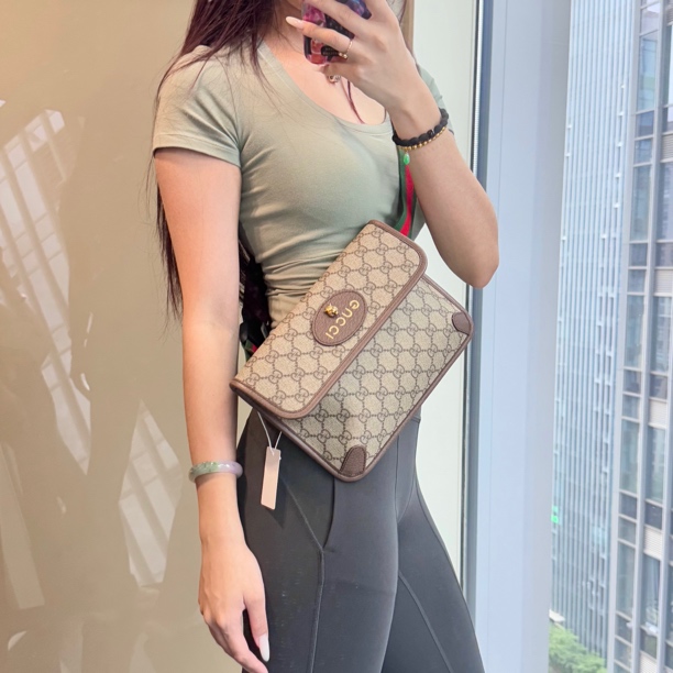 95新 GUCCI/古驰 老花虎头腰包/4949