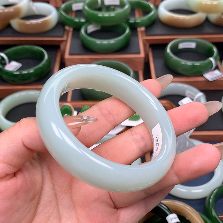 和田玉5960圈口未镶嵌