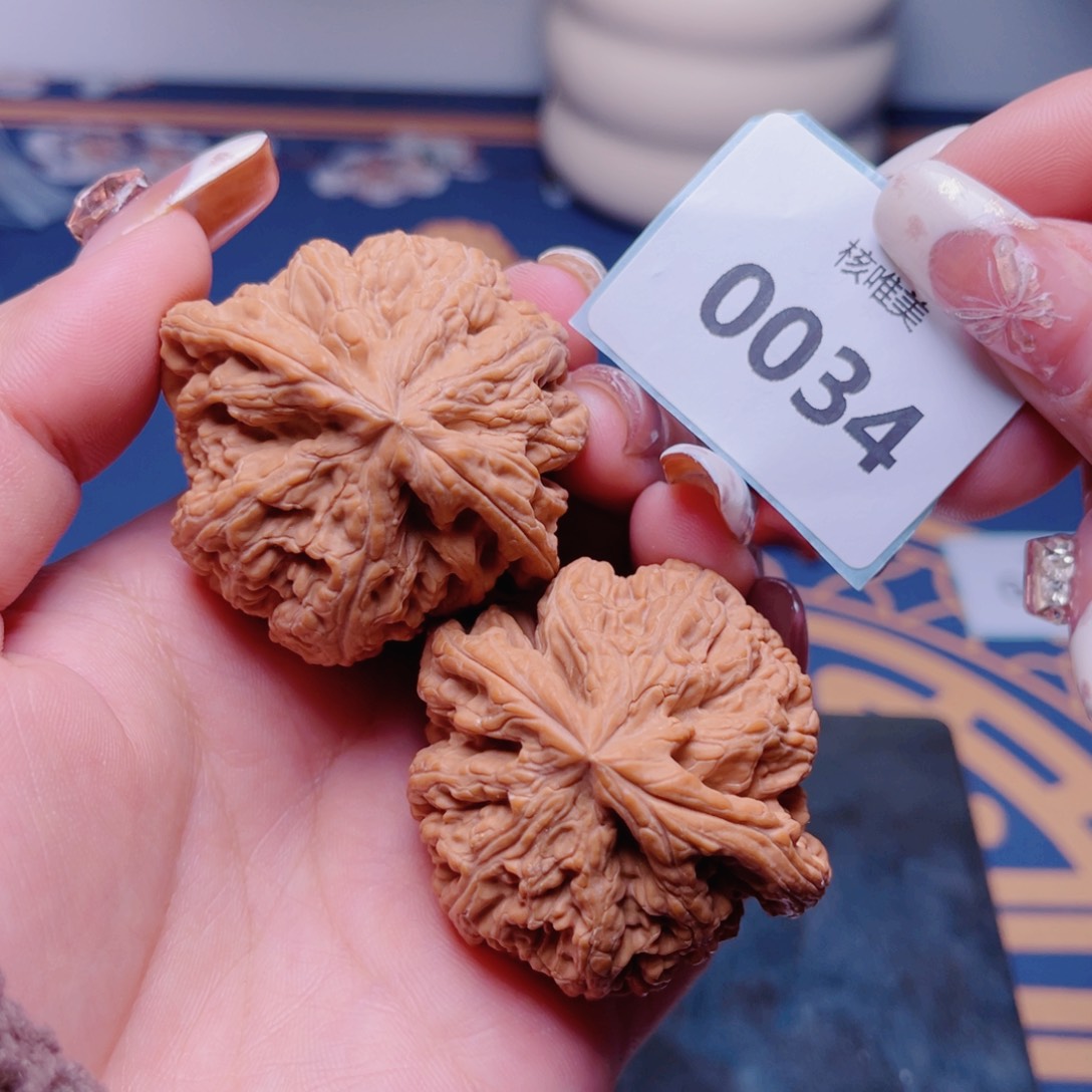 文玩核桃把件粗筋47～0034