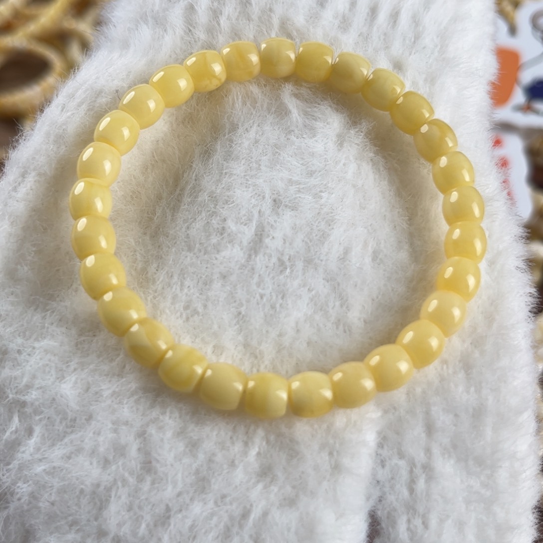 琥珀裸石未镶嵌蜜蜡