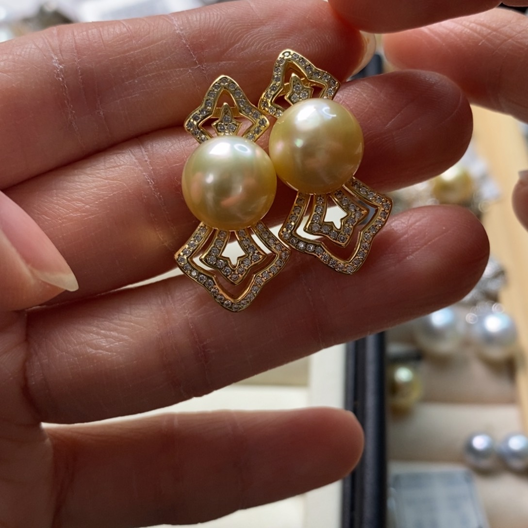 海水珍珠耳饰银S925镶嵌