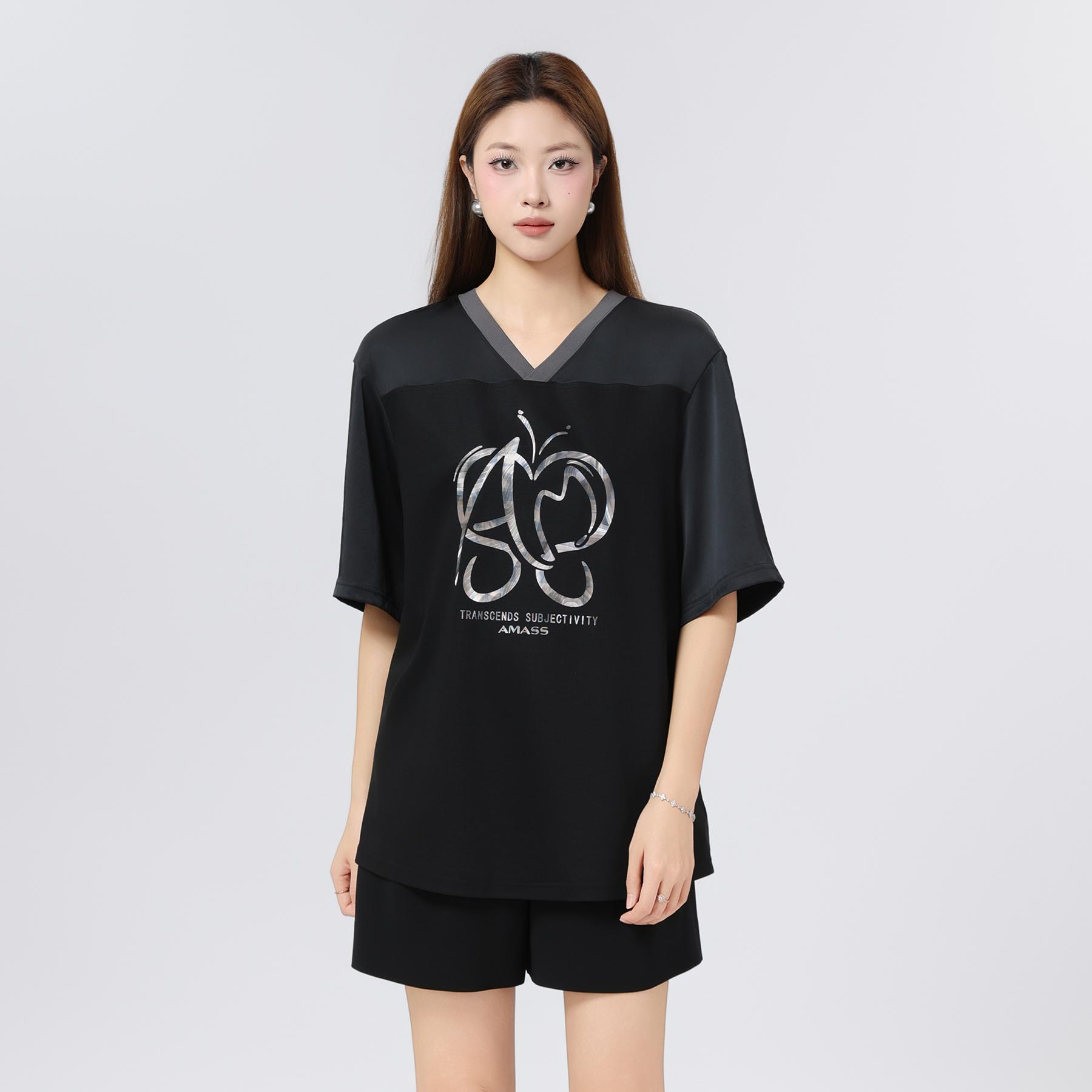 AMASS/阿玛施简约百搭时尚舒适拼接设计V领印花廓形短袖t恤530058