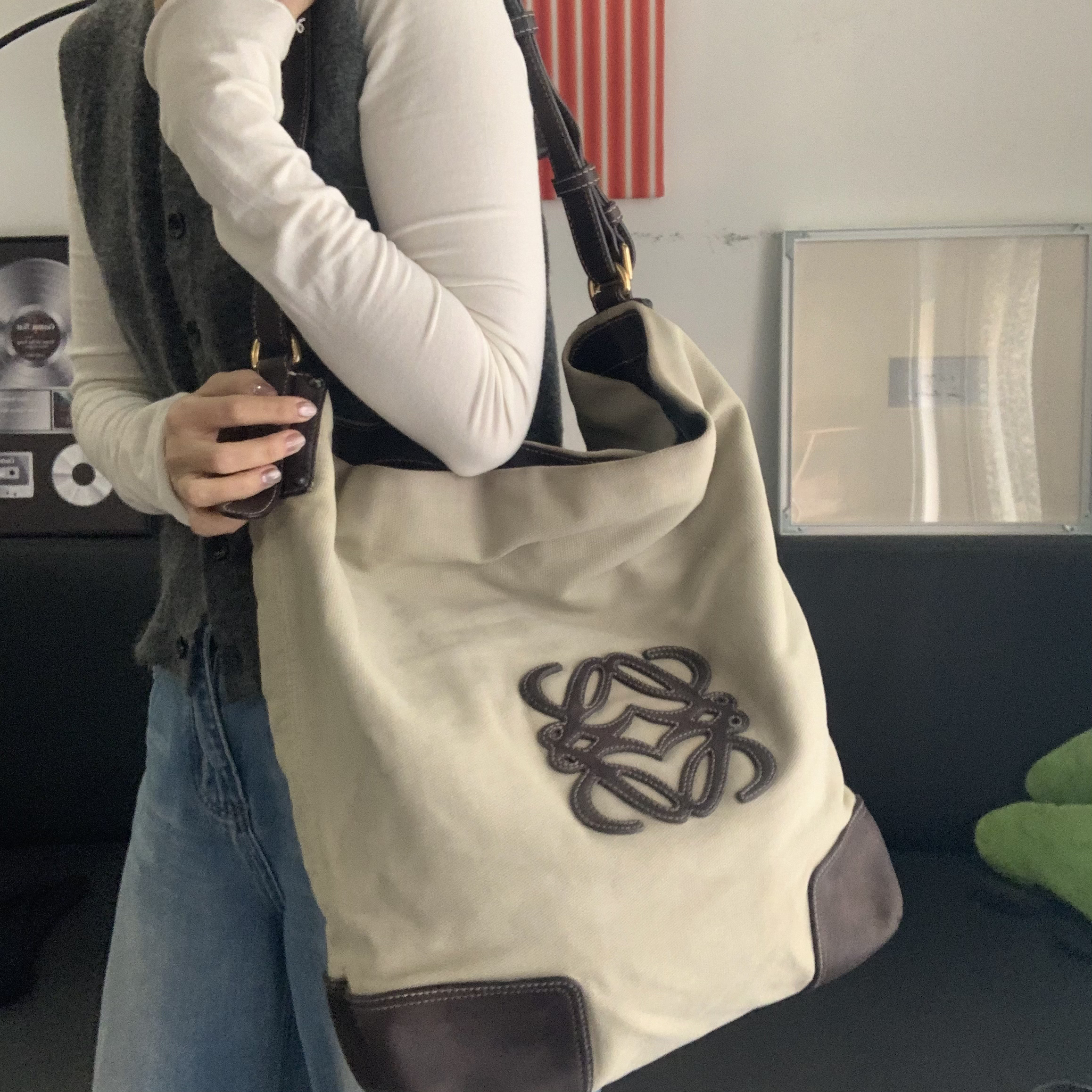 95新 LOEWE/罗意威 7 大logo帆布拼皮hobo单肩斜挎包