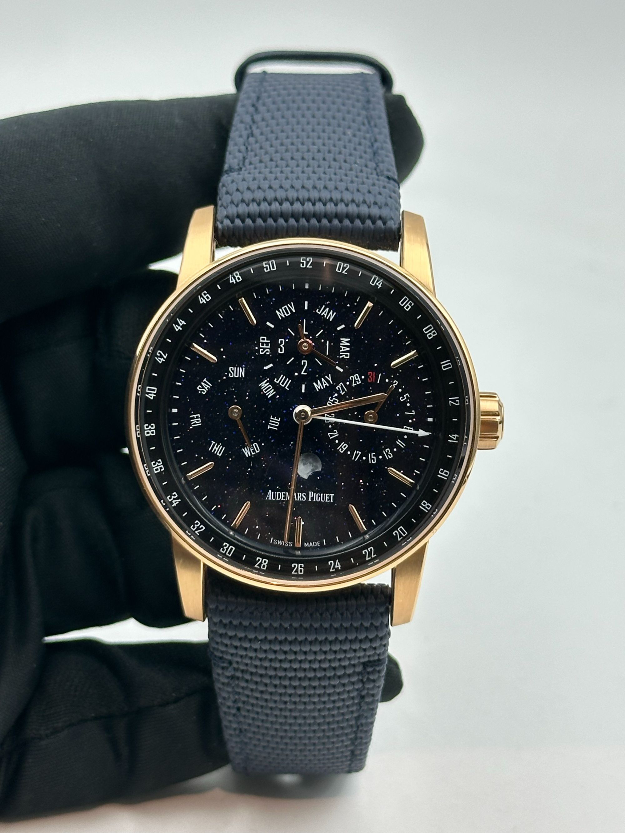 99新 AIPE/爱彼 26394or 23年 无盒