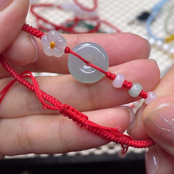 翡翠未镶嵌手绳7999999