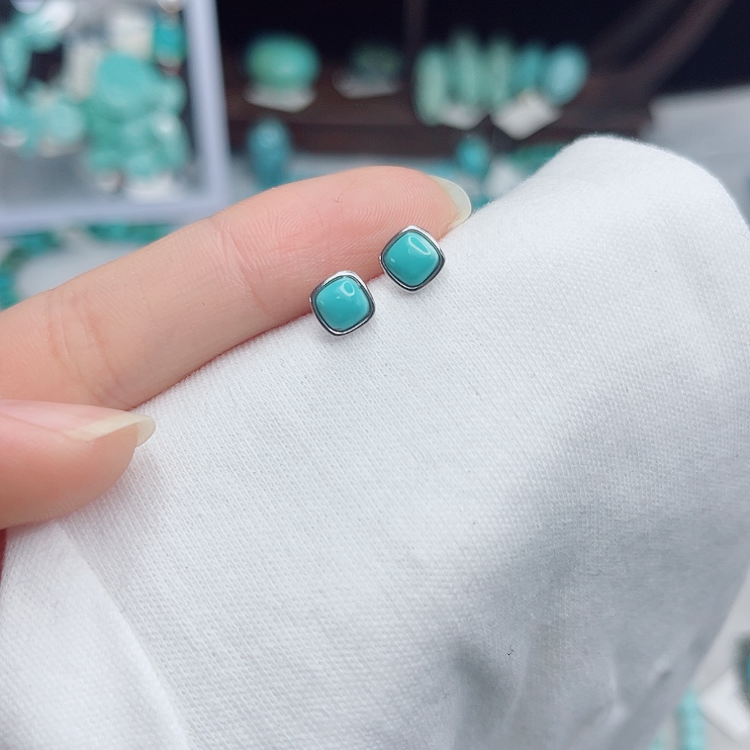 绿松石未镶嵌绿松石