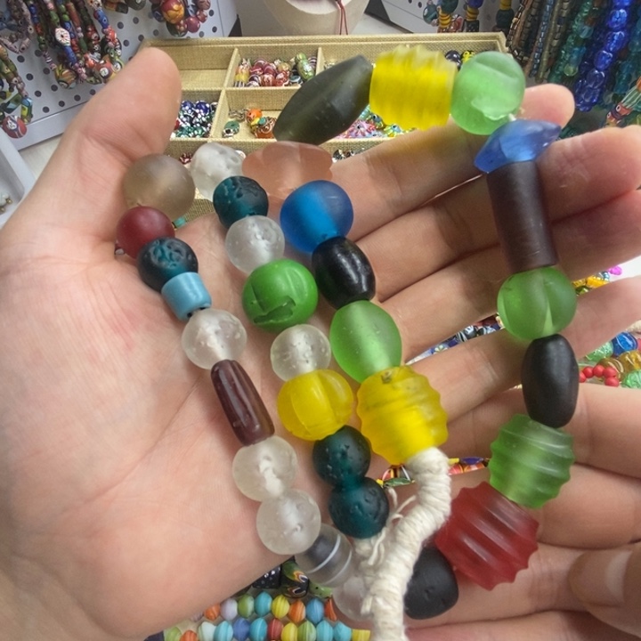 琉璃颈饰磨砂多宝 