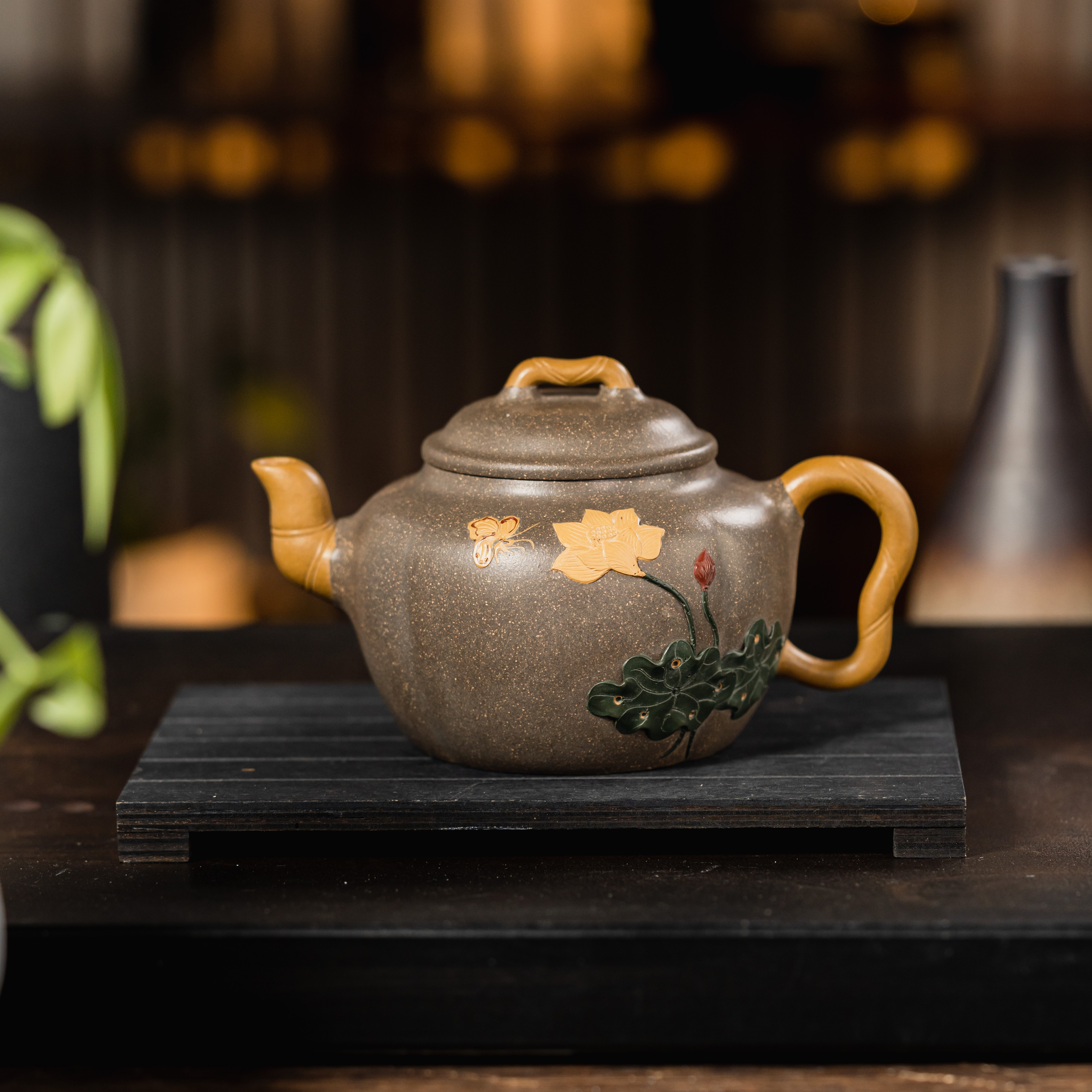 LF-049 宜兴手工紫砂 蝶恋花