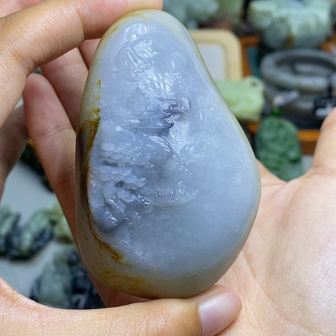 和田玉未镶嵌颈饰仨*