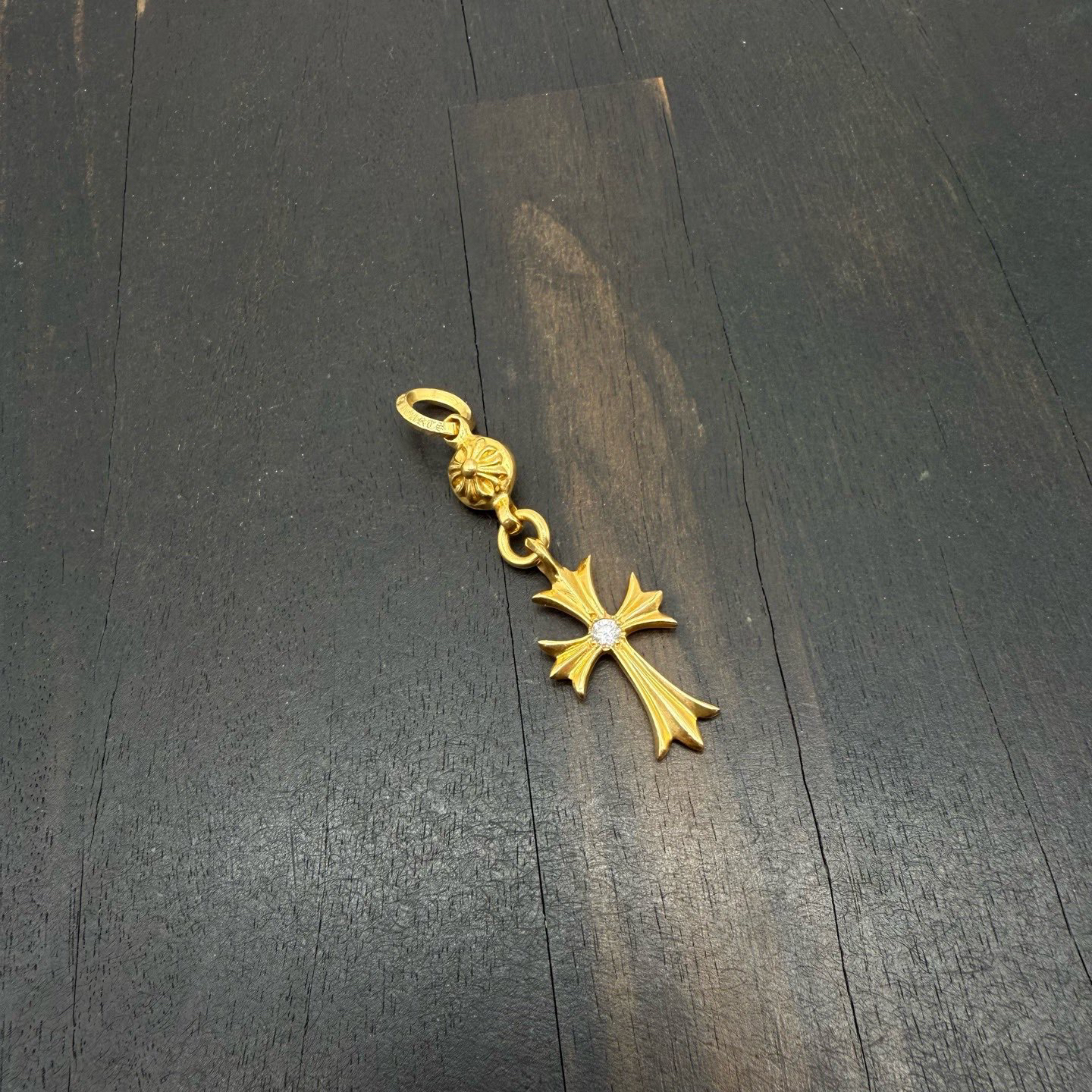 Chrome Hearts 克罗心 22k 白钻单球十字架吊坠
