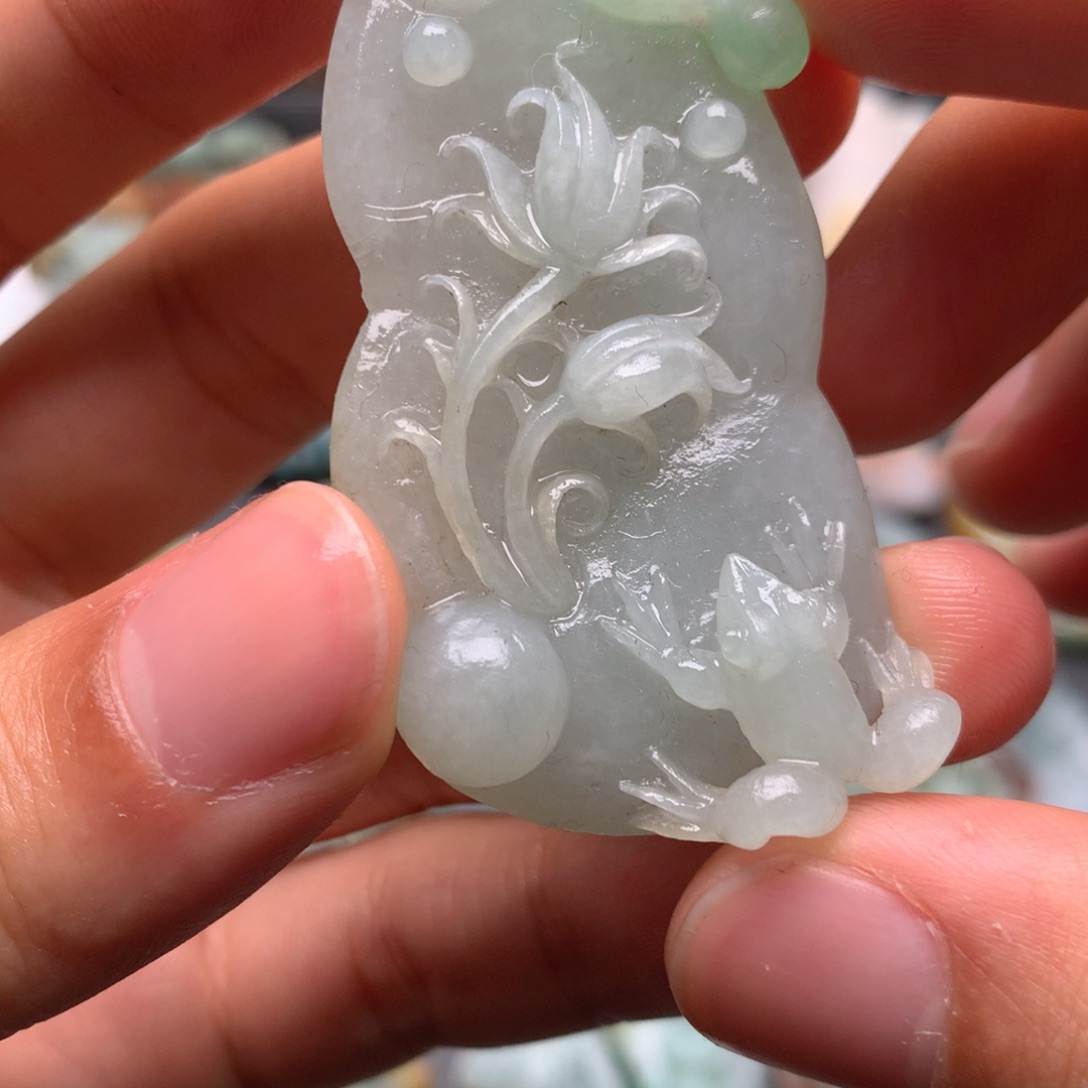 定制翡翠未镶嵌翡翠