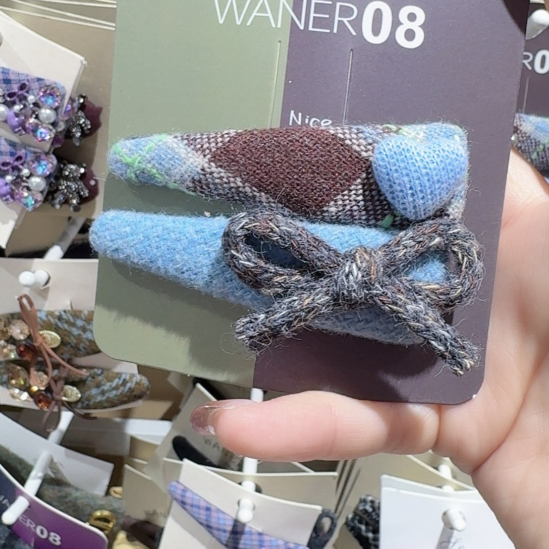 皮质铁合金蓝色爱心