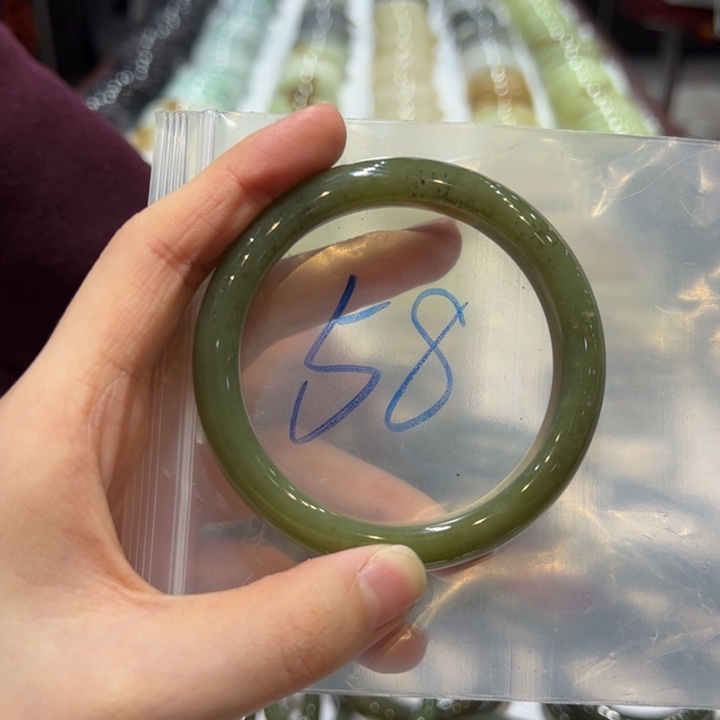 和田玉（糖玉）手镯未镶嵌