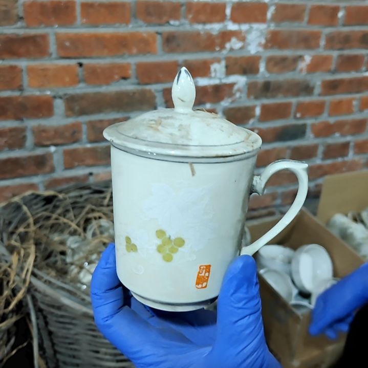 摆件陶瓷盘子碗啥都有