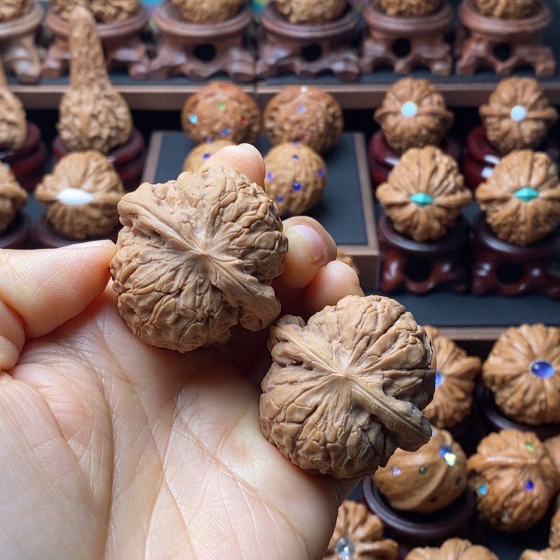 第****文玩核桃吊坠甲骨文