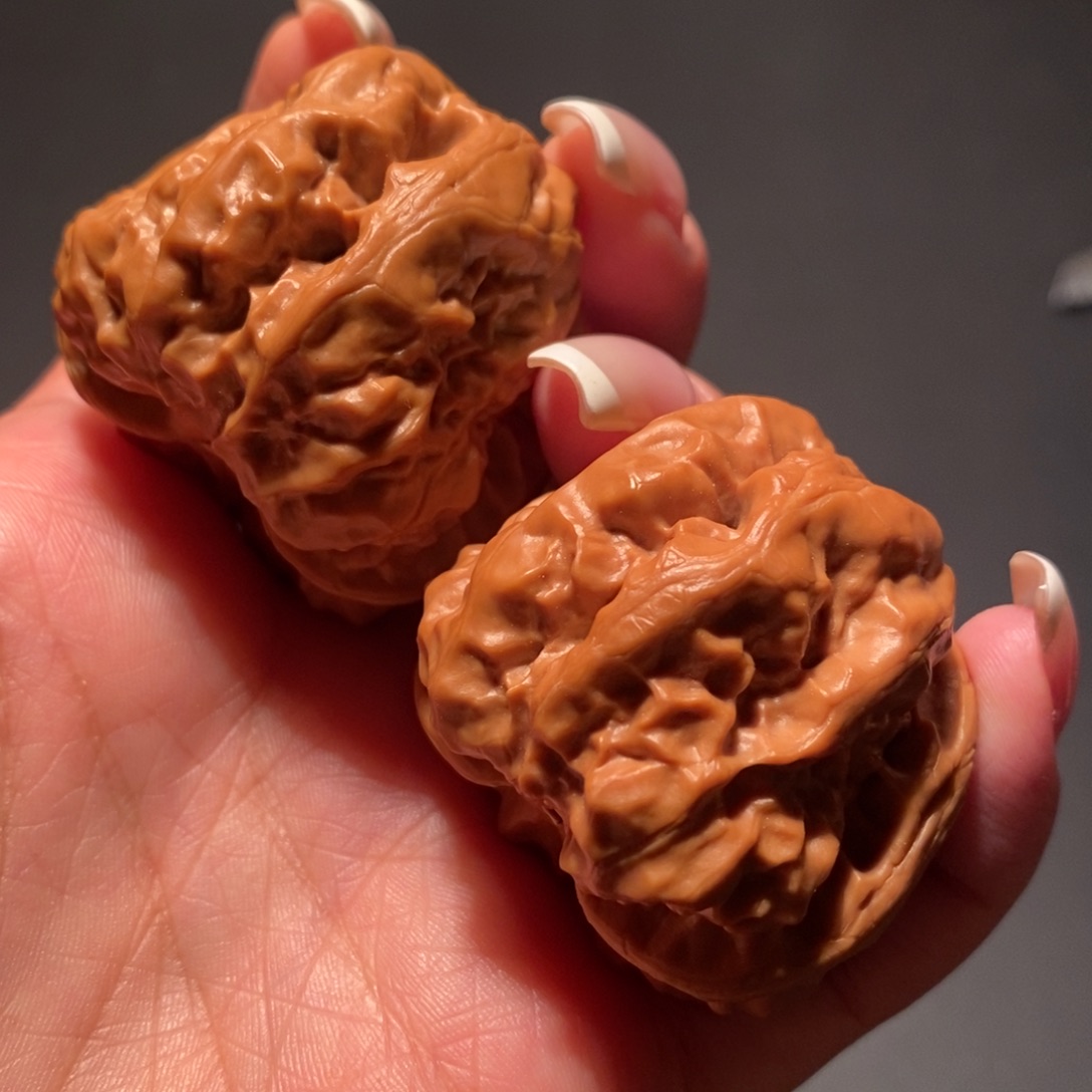 吊坠文玩核桃王*峰