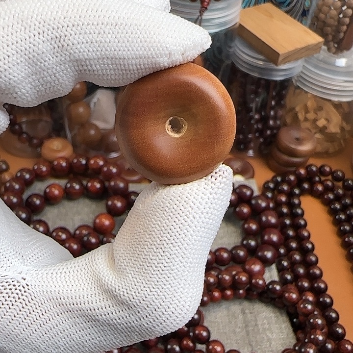 檀香木小扣子，奶香 全品 福利