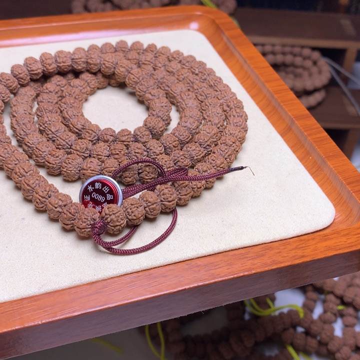 用***0金刚菩提吊坠老树王1086瓣