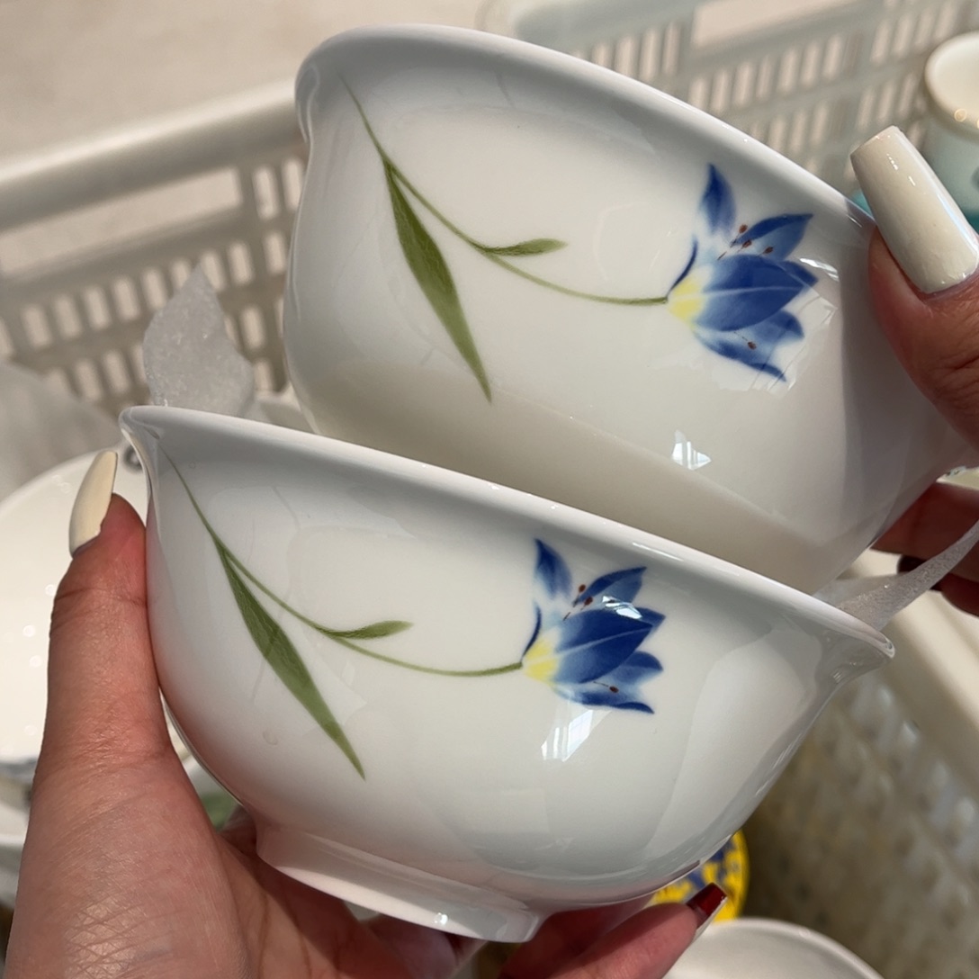 瓷片917两，全场微瑕介意慎拍