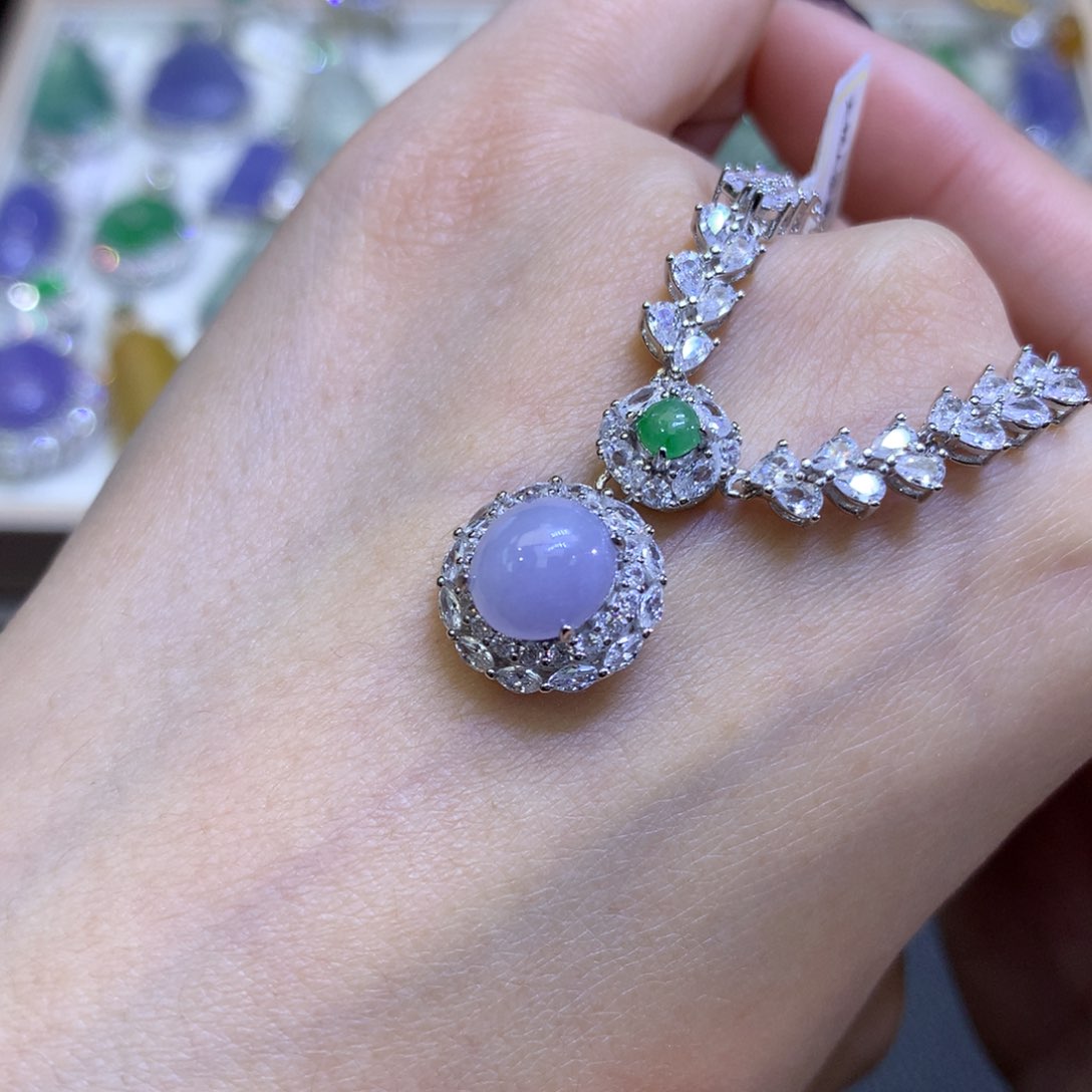 翡翠颈饰银S925镶嵌翡翠