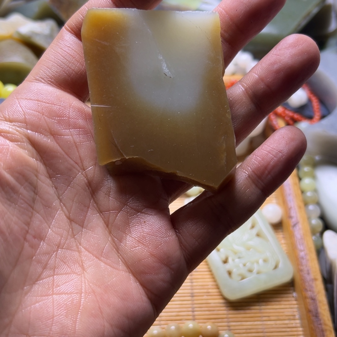 烟***年和田玉（糖玉）未镶嵌挂件
