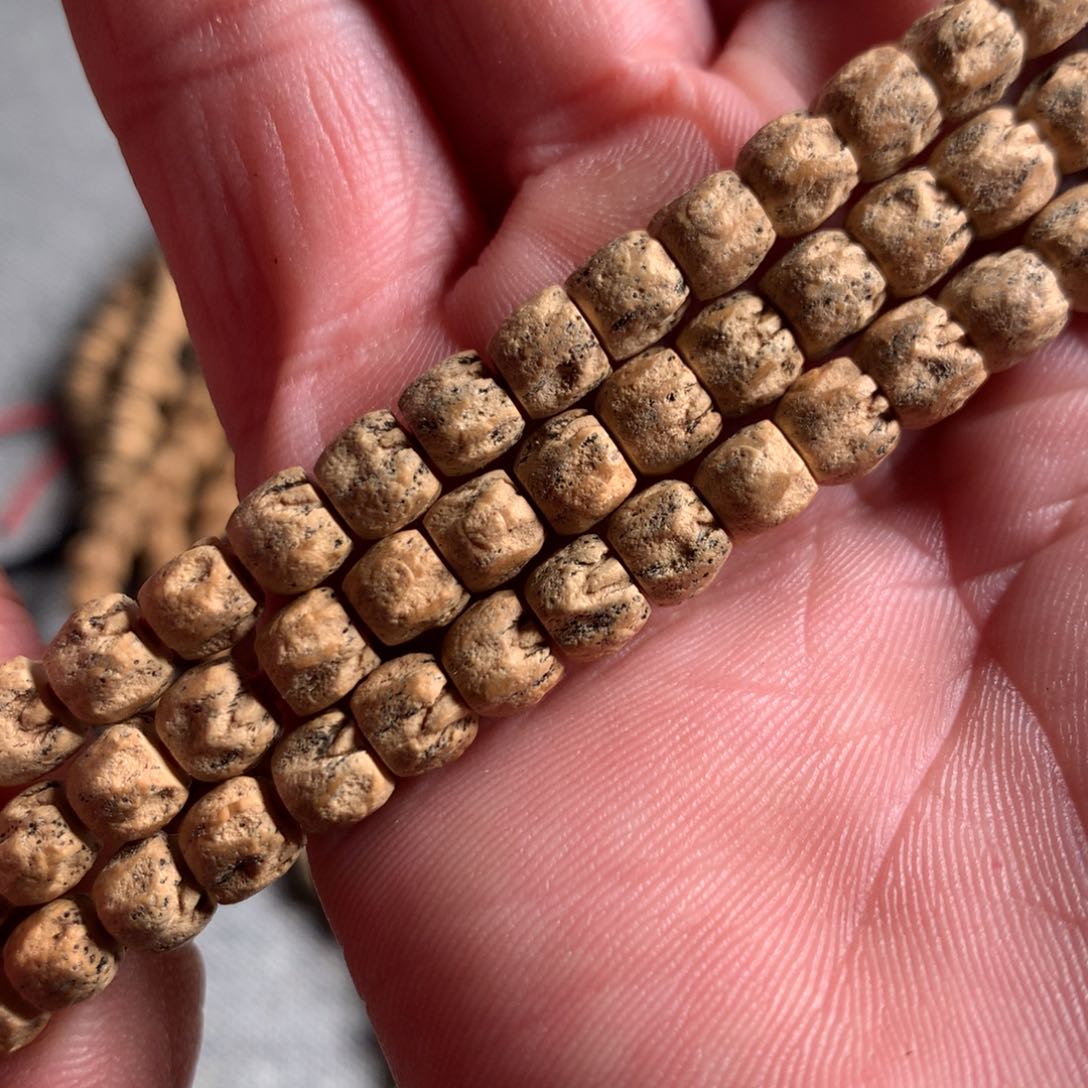 柏香籽/百香籽吊坠