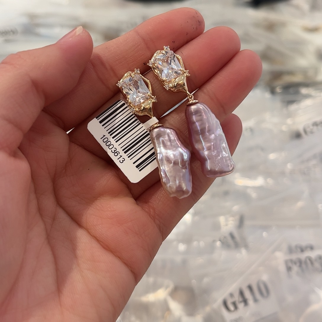 淡水珍珠耳饰合金