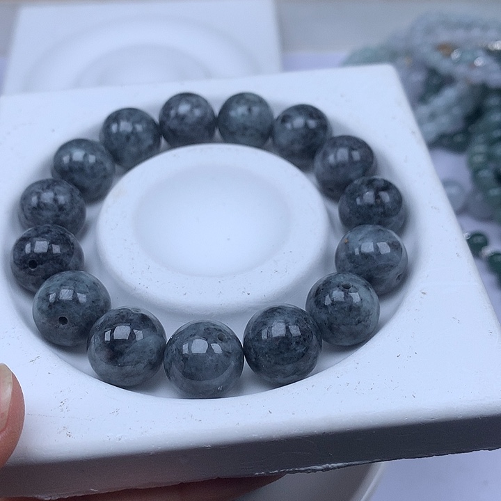 翡翠散珠翡翠黑乌鸡卡13加