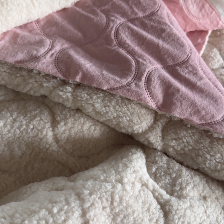 无纺布二米夹棉布料