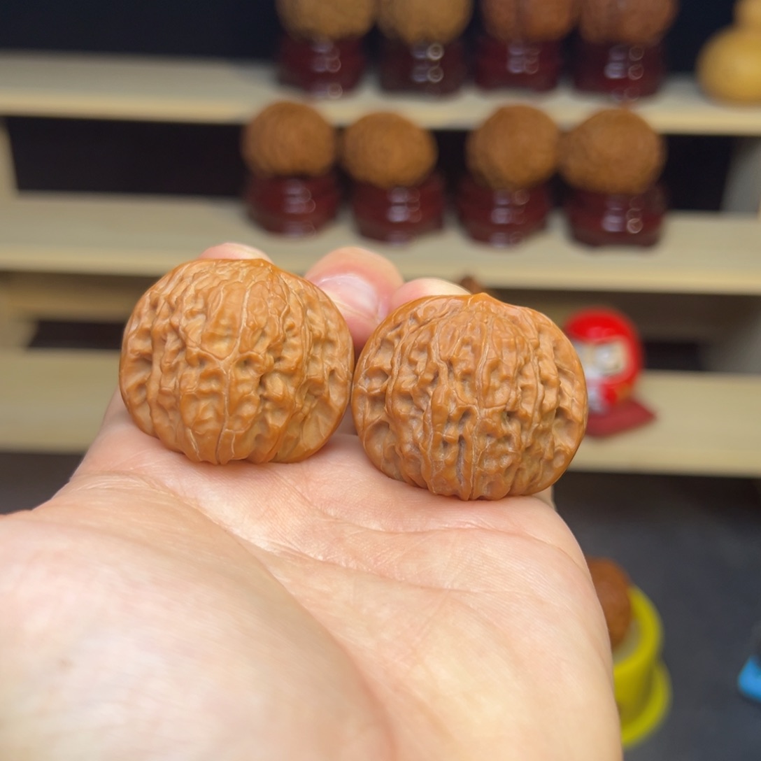 文玩核桃把件7号  磨盘37尺