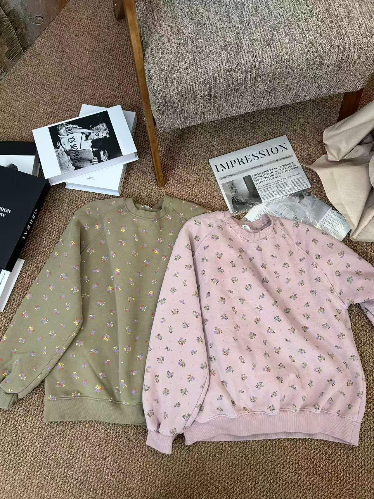 【奈野喜】韩国正品代购/小花加绒卫衣【NO退NO换】