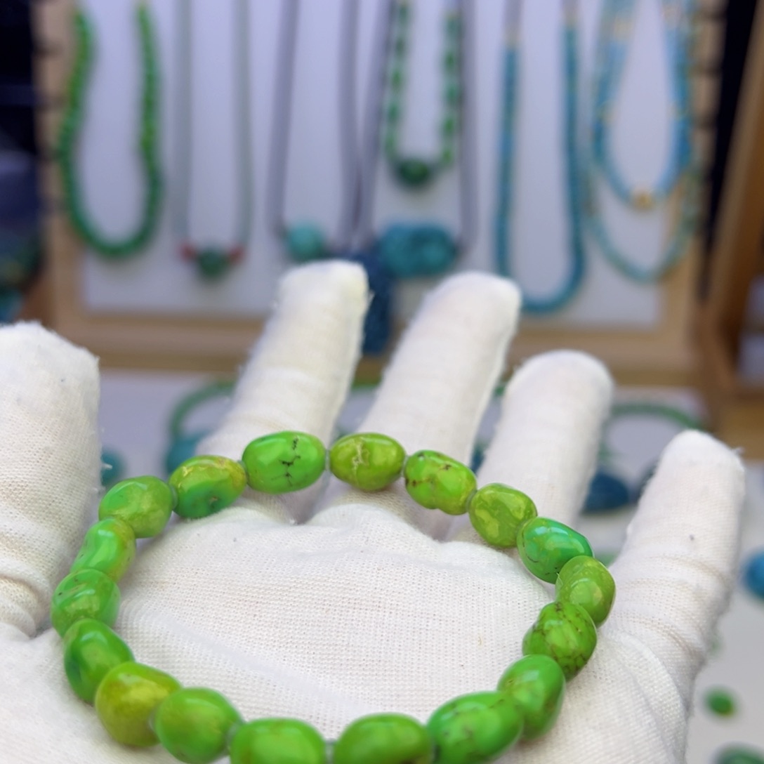 菜籽黄随行手串8.6mm兰