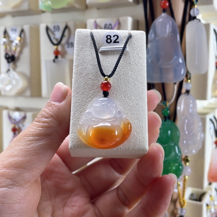 玛瑙/玉髓颈饰未镶嵌迟*