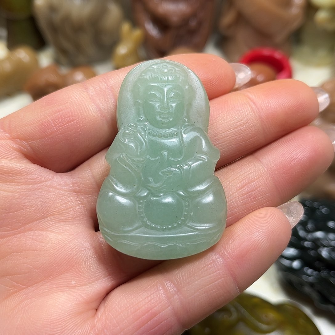 白玉菩提吊坠白玉菩提吊坠