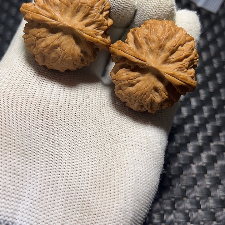 吊坠文玩核桃苹果园