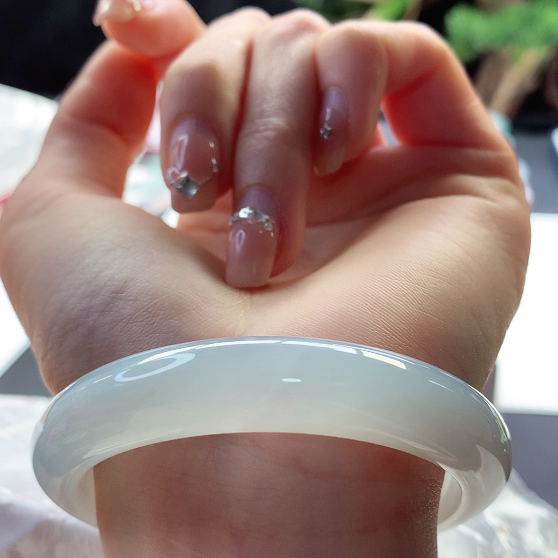 翡翠手镯未镶嵌天然翡翠53-54荔枝肉果冻冰胶细润推荐款