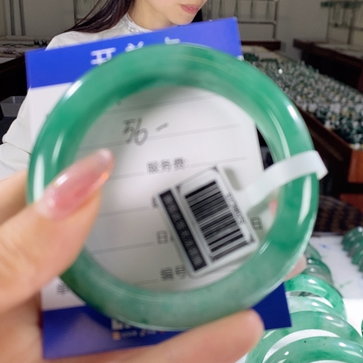 石英质玉合金手镯