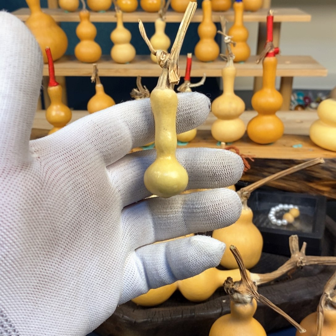 阿*曼知我者谓我心忧知我者谓我心忧