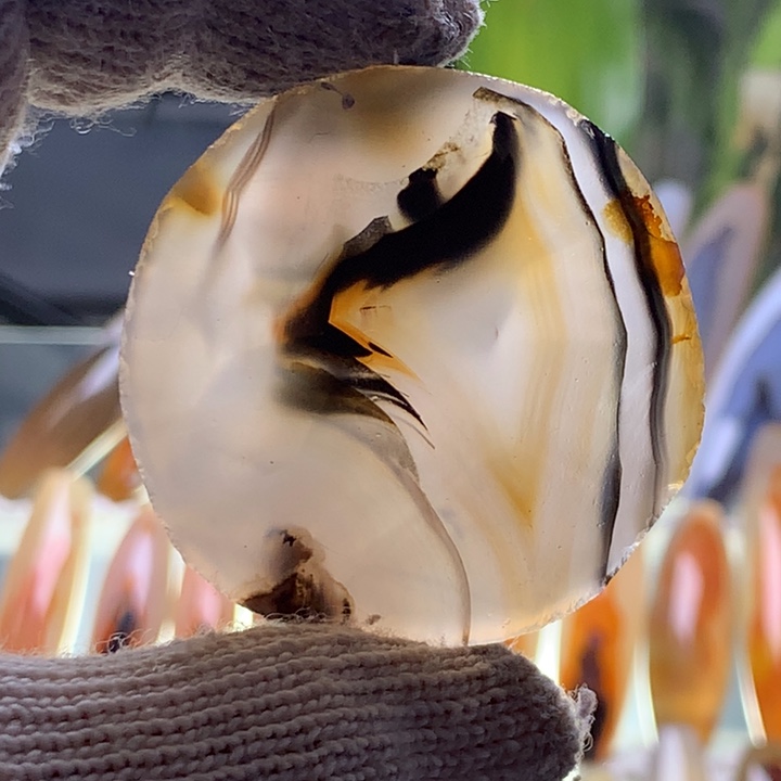 未镶嵌玛瑙/玉髓珠宝半成品128