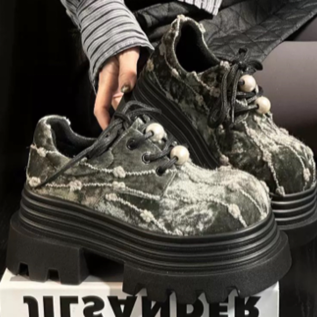 2025时尚新款高品质重工金丝绒增高7-8m乐福鞋