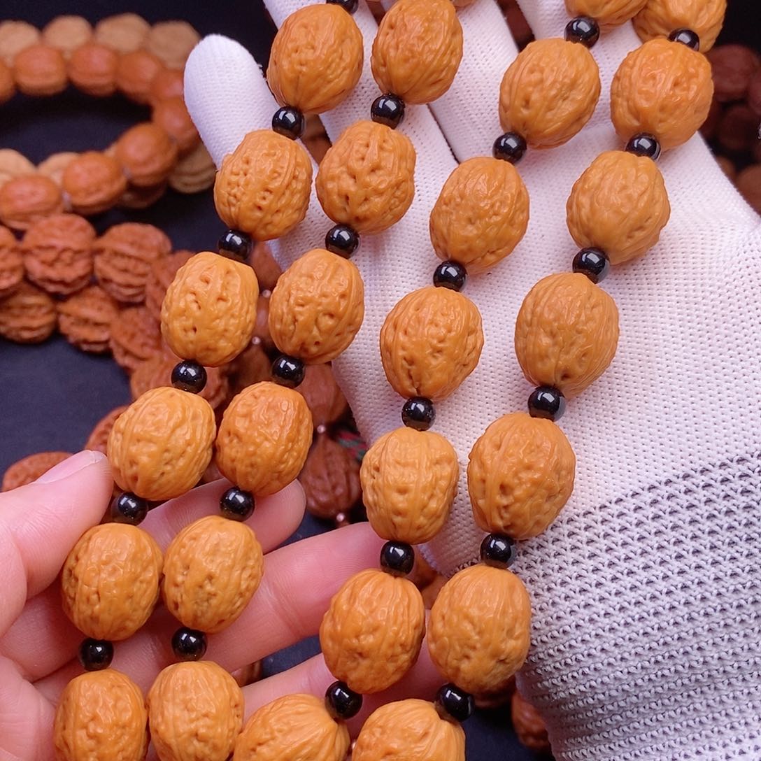 【闪购商品】文玩核桃吊坠麒麟小枣脖挂17