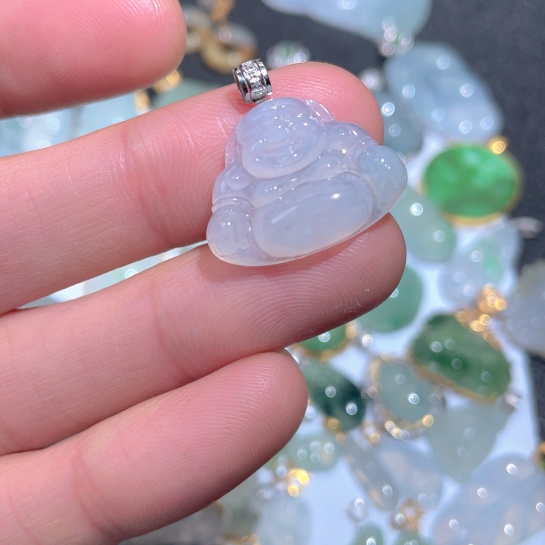 翡翠颈饰18K金镶嵌翡翠