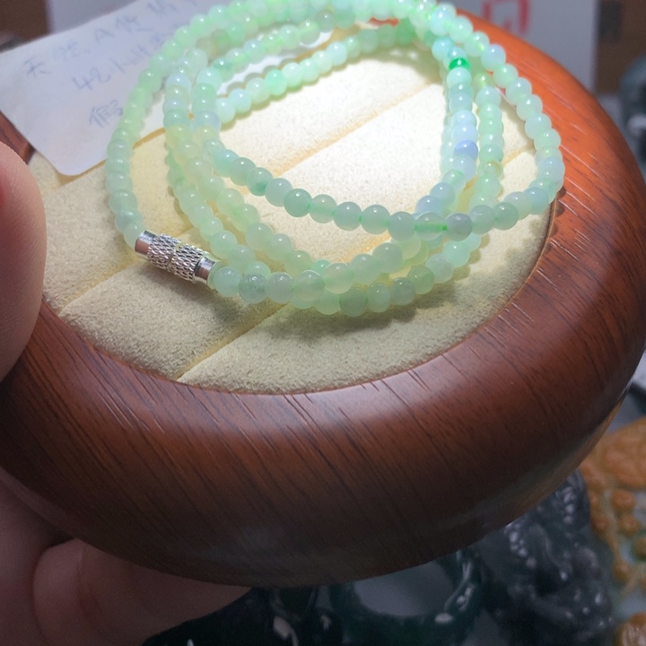 翡翠颈饰未镶嵌保真天然A货翡翠