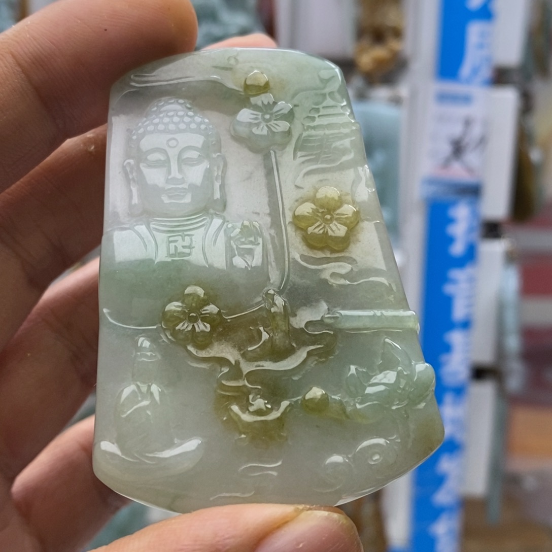 翡翠颈饰未镶嵌佛